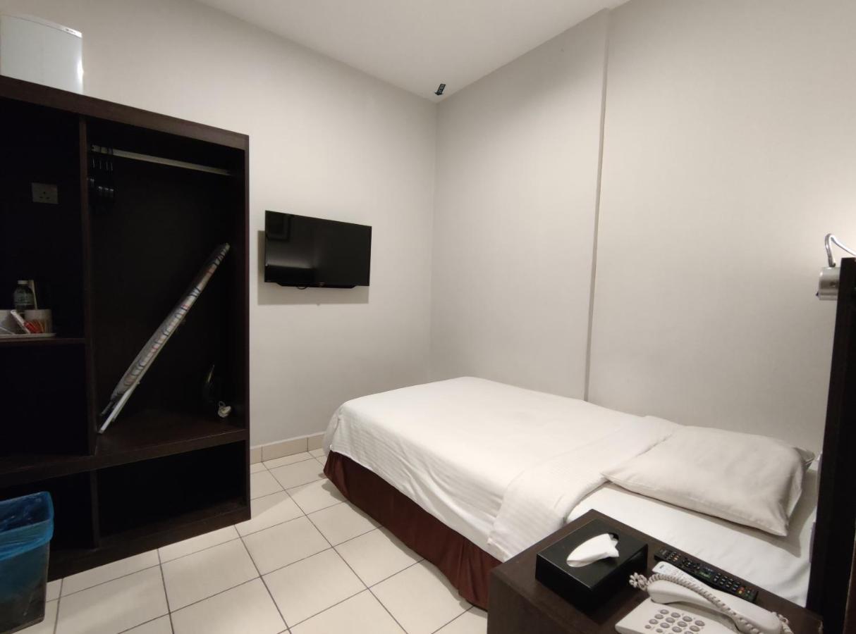 Hotel Desaru Penawar ภายนอก รูปภาพ