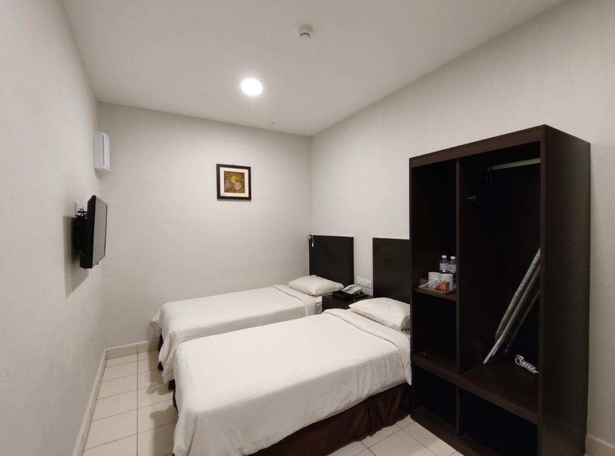 Hotel Desaru Penawar ภายนอก รูปภาพ