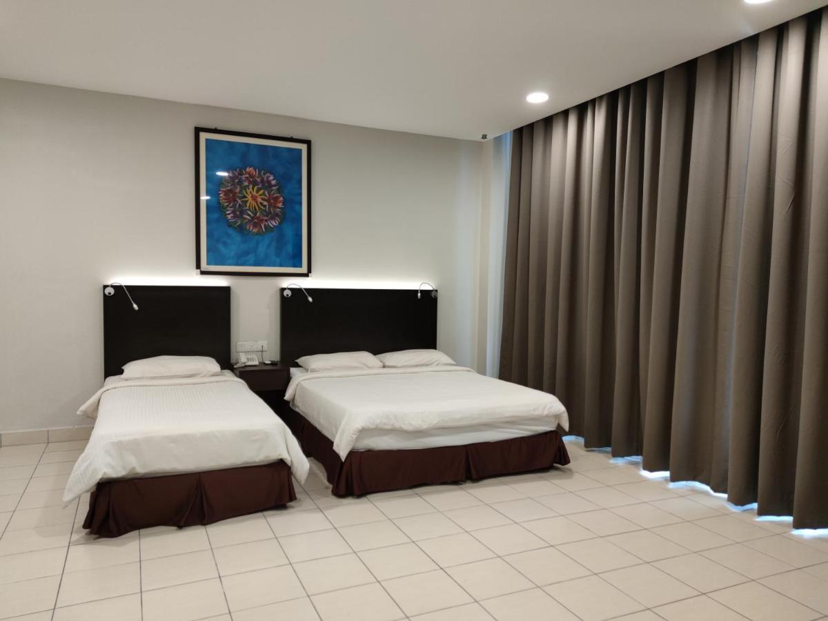 Hotel Desaru Penawar ภายนอก รูปภาพ