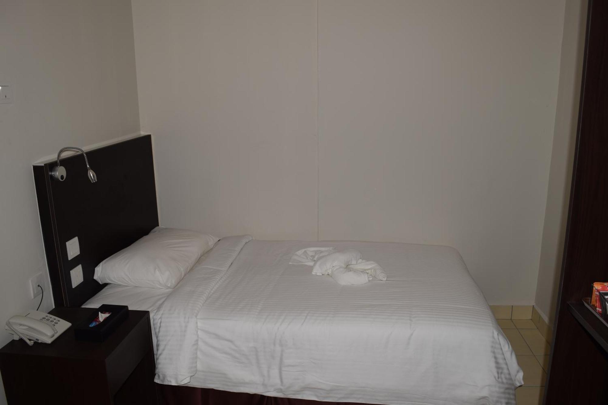Hotel Desaru Penawar ภายนอก รูปภาพ