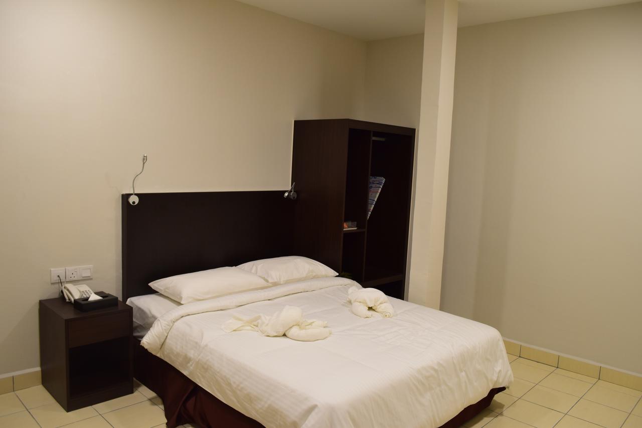 Hotel Desaru Penawar ภายนอก รูปภาพ