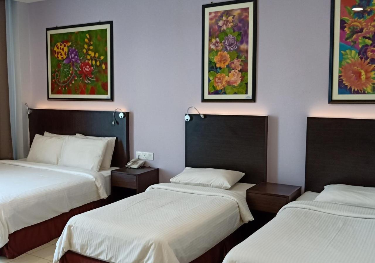 Hotel Desaru Penawar ภายนอก รูปภาพ